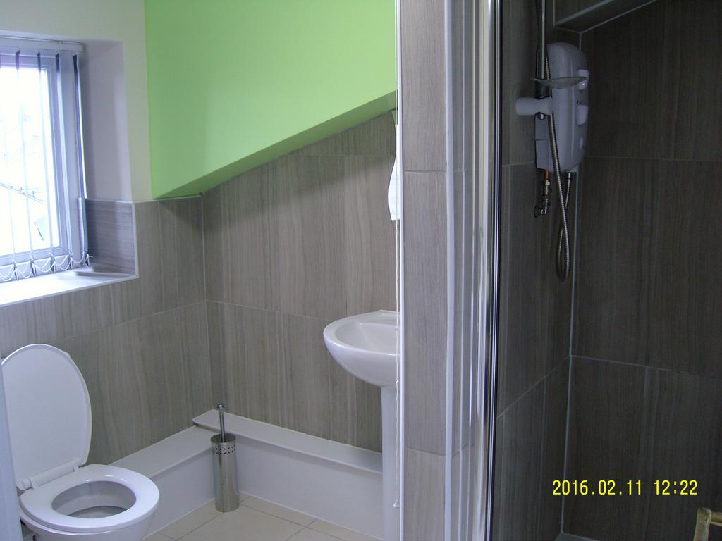 Hotel The Kop View Liverpool Zimmer foto