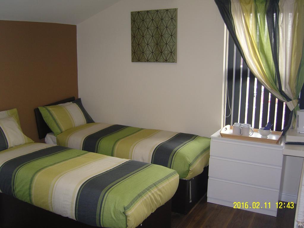Hotel The Kop View Liverpool Zimmer foto